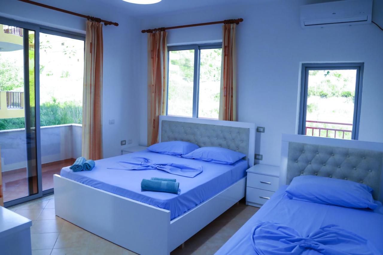 Vila Namiku Hotel Durrës Kültér fotó