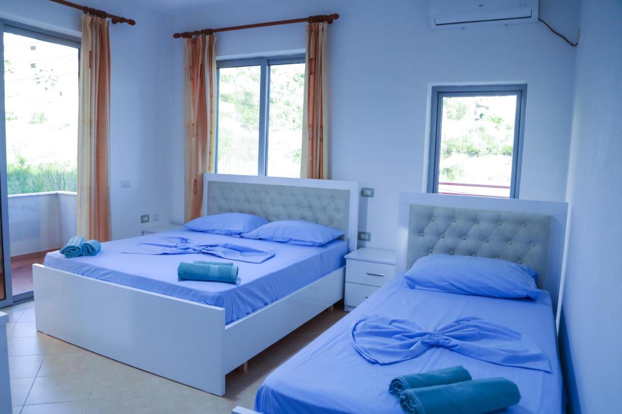 Vila Namiku Hotel Durrës Kültér fotó