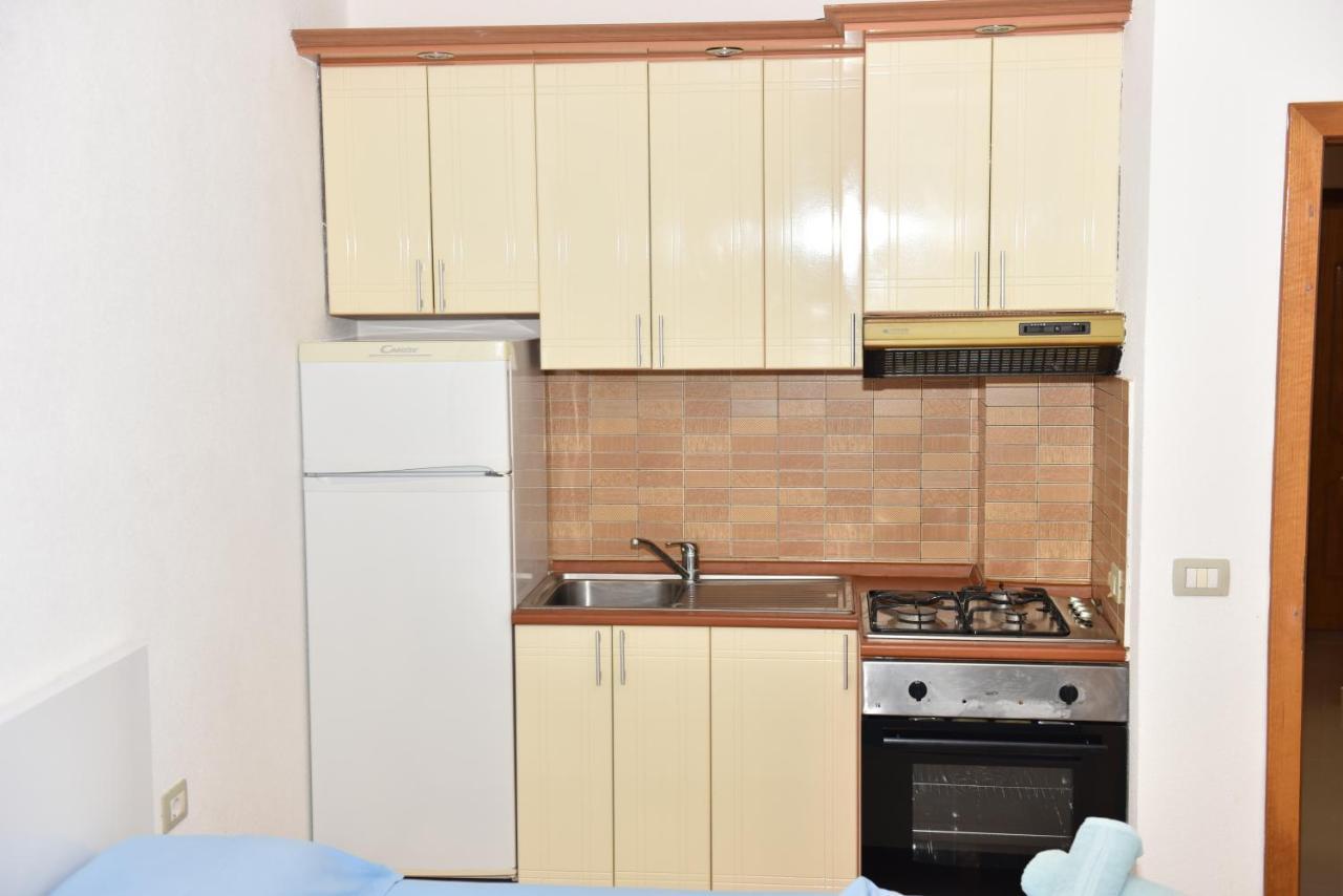 Vila Namiku Hotel Durrës Kültér fotó